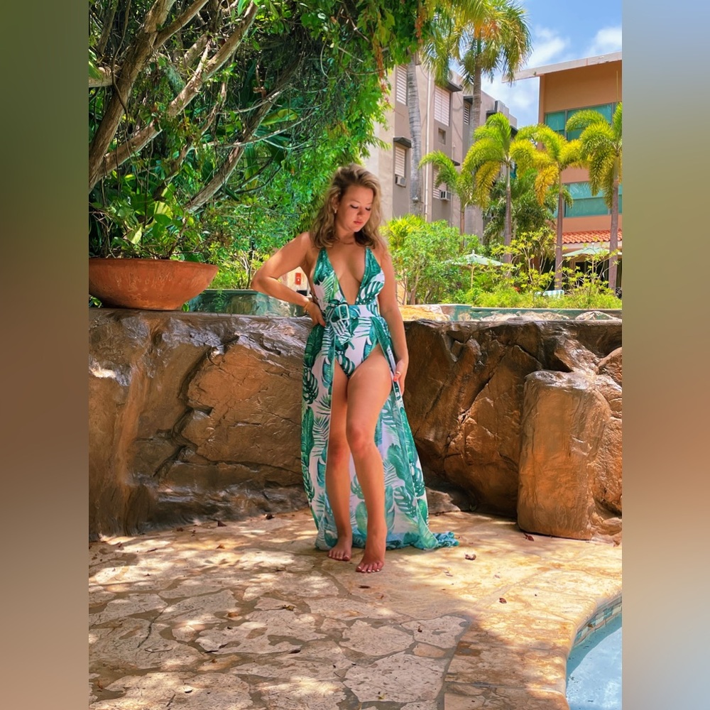 chicme one piece & coverup
